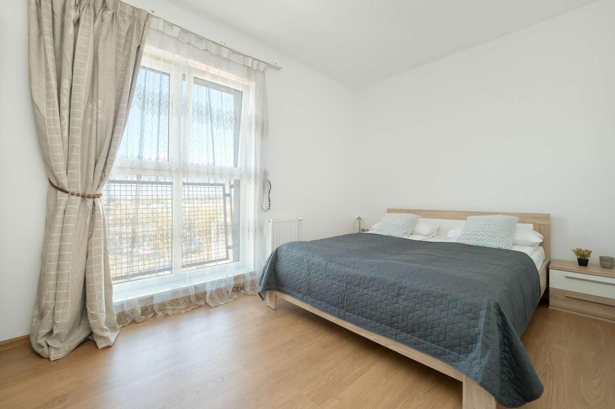 Exceptional 3-bedroom By Renters * Łódź